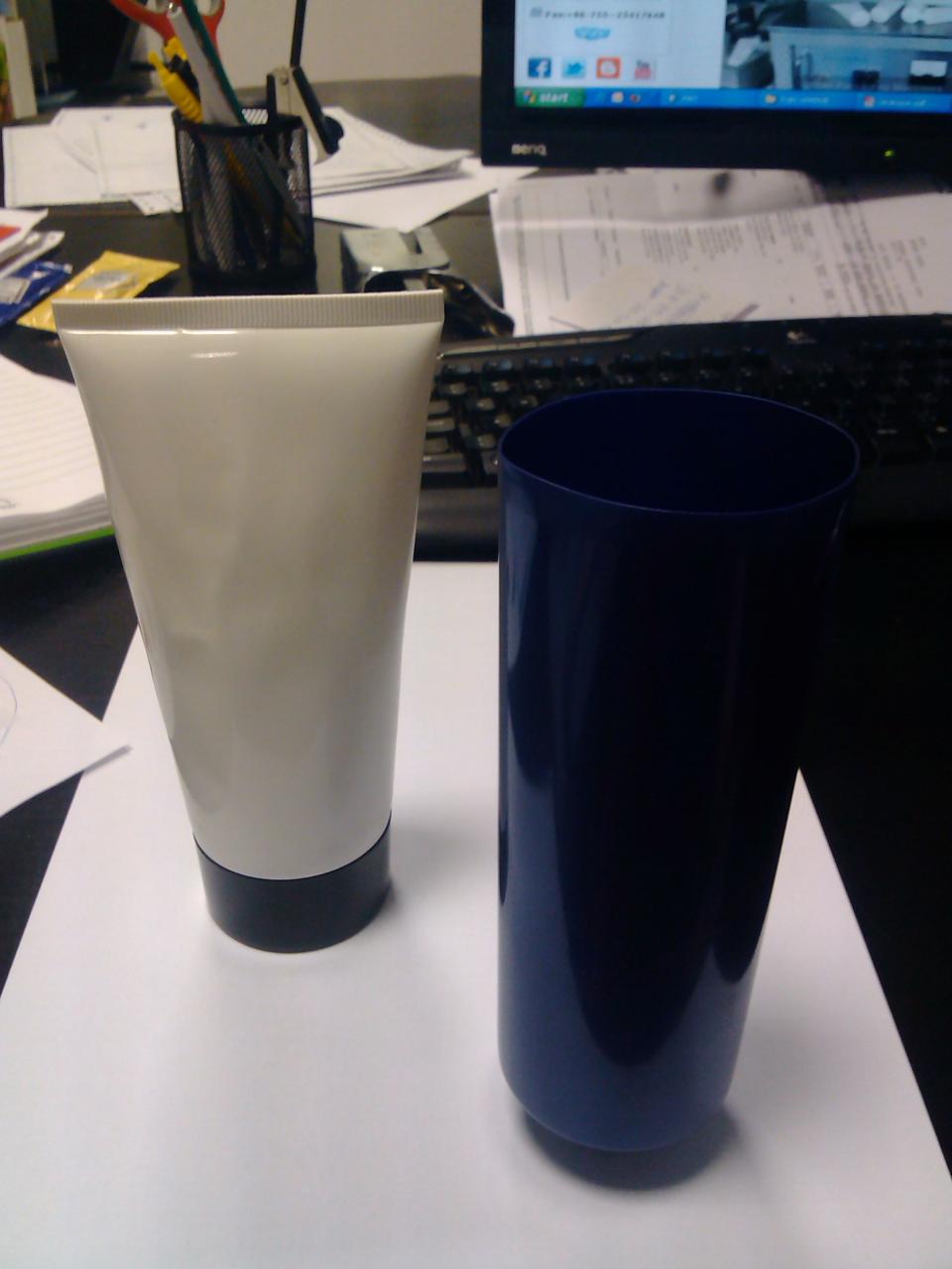 ultrasonic tubes sealing machine samples for tubes دستگاه آب بندی لوله اولتراسونیک مارینا دیمیتروف.jpg