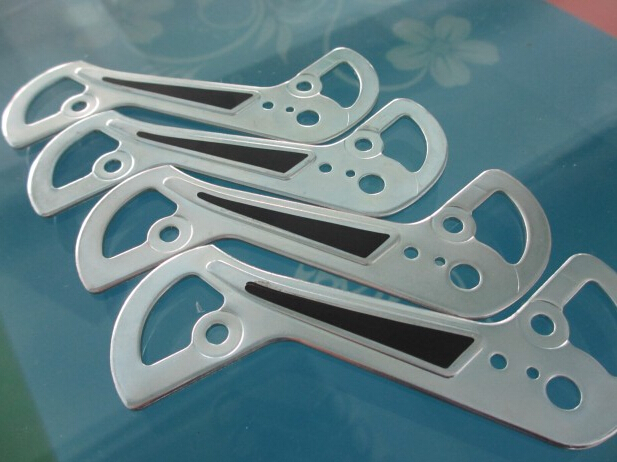 دستگاه برچسب زدن کیسه های پلاستیکی کیسه های دهانه نیمه اتوماتیک برای سطح صاف