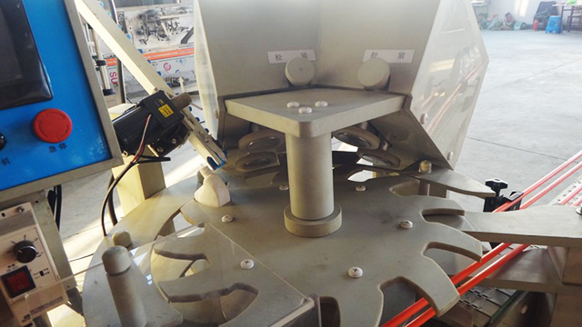 صفحه گردان برای درپوش.jpg