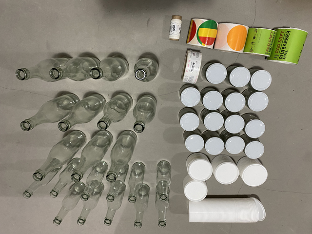 بطری رول لیبل درب نمونه ها.JPG