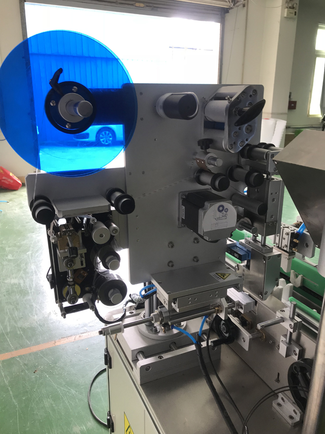 دستگاه لیبل زن با printer.jpg