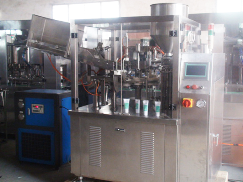 tubes filling sealing machines تجهیزات آب بندی لوله پرکن.jpg