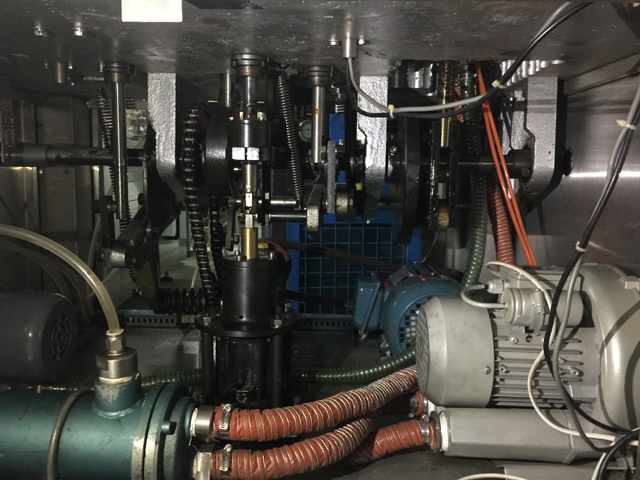 internal structure for filling sealing machines آب بندی لوله های پرکننده داخل دستگاه.jpg