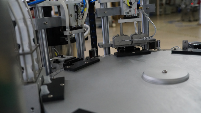 نازل های پرکن نزدیک شات.jpg