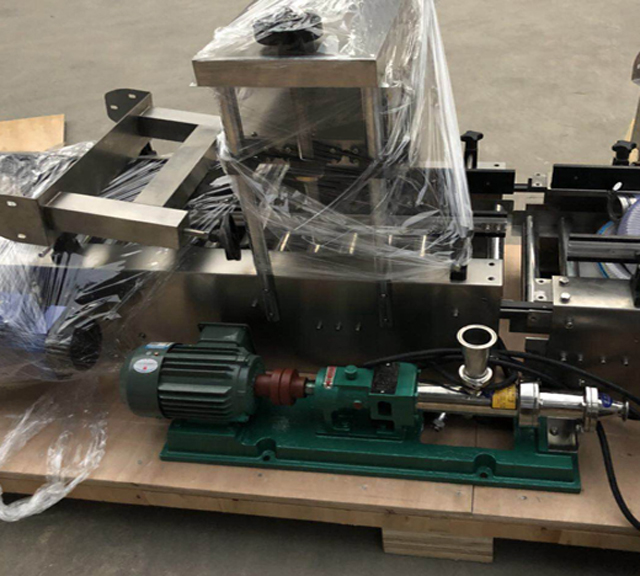 پمپ انتقال مواد مختلف.jpg