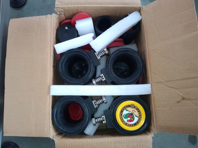 سر دربندی برای بطری های مختلف moulds.jpg