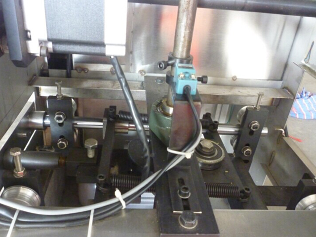 چارچوب فولادی ضد زنگ برای بسته بندی ماشین آلات.jpg