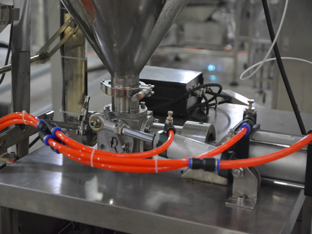 قسمت پرکننده مایع.jpg