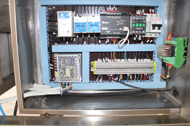 داخل بطری unscrambler.jpg