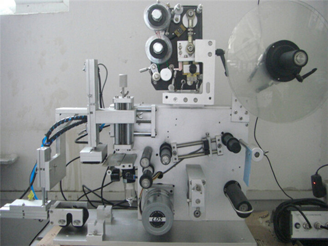 electric wire labeling machinery برچسب زدن سیم برق.jpg