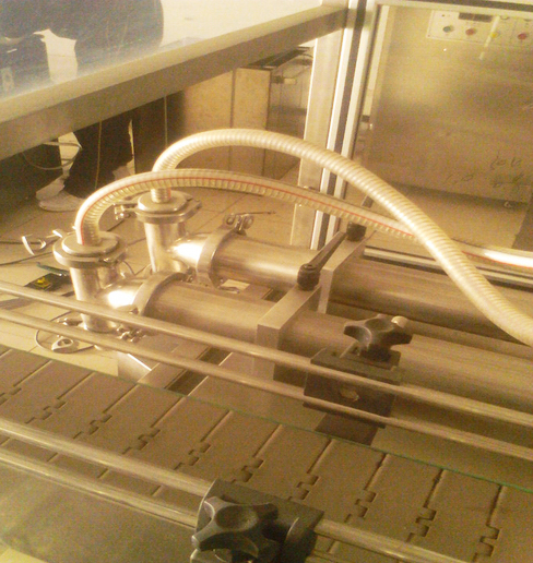 دستگاه پرکن دو سر مجهز به اتوماتیک.jpg