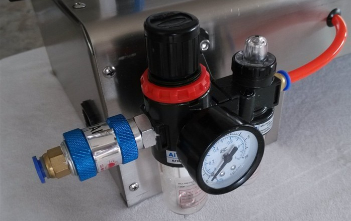 pneumatic liquid lotion filling machine قطعه پنوماتیک برای دستگاه پرکن.jpg