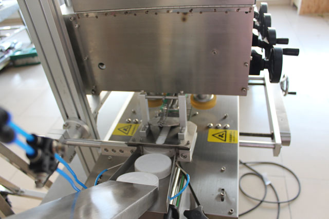 دستگاه دربندی با بالابر (1).JPG