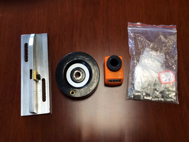 cutter mould for ultrasonic sealing machine MOULD&CUTTER برای دستگاه آب بندی لوله های التراسونیک (1).jpg