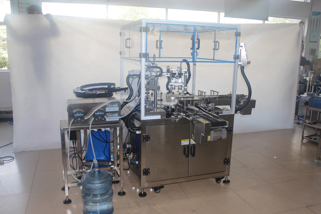 درپوش پرکننده