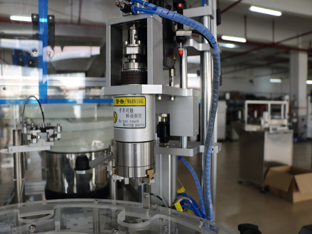 سر دربندی برای SCREw CAPPER.jpg