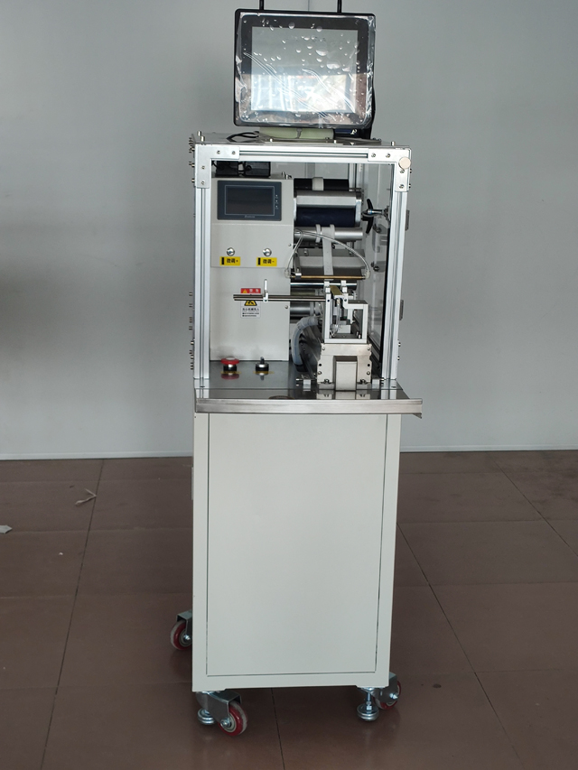 سیم VKPAK LABELING با چاپگر QR.jpg