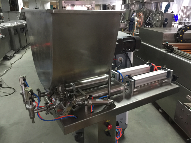 نازل دستگاه پرکن عمودی.JPG