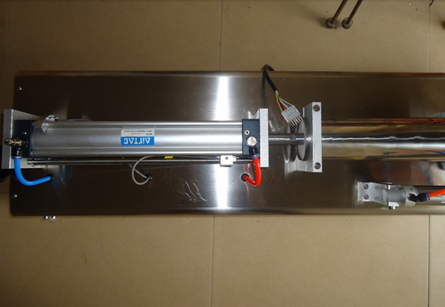good quality liquid filling machines سیلندر برای دستگاه پرکن.jpg