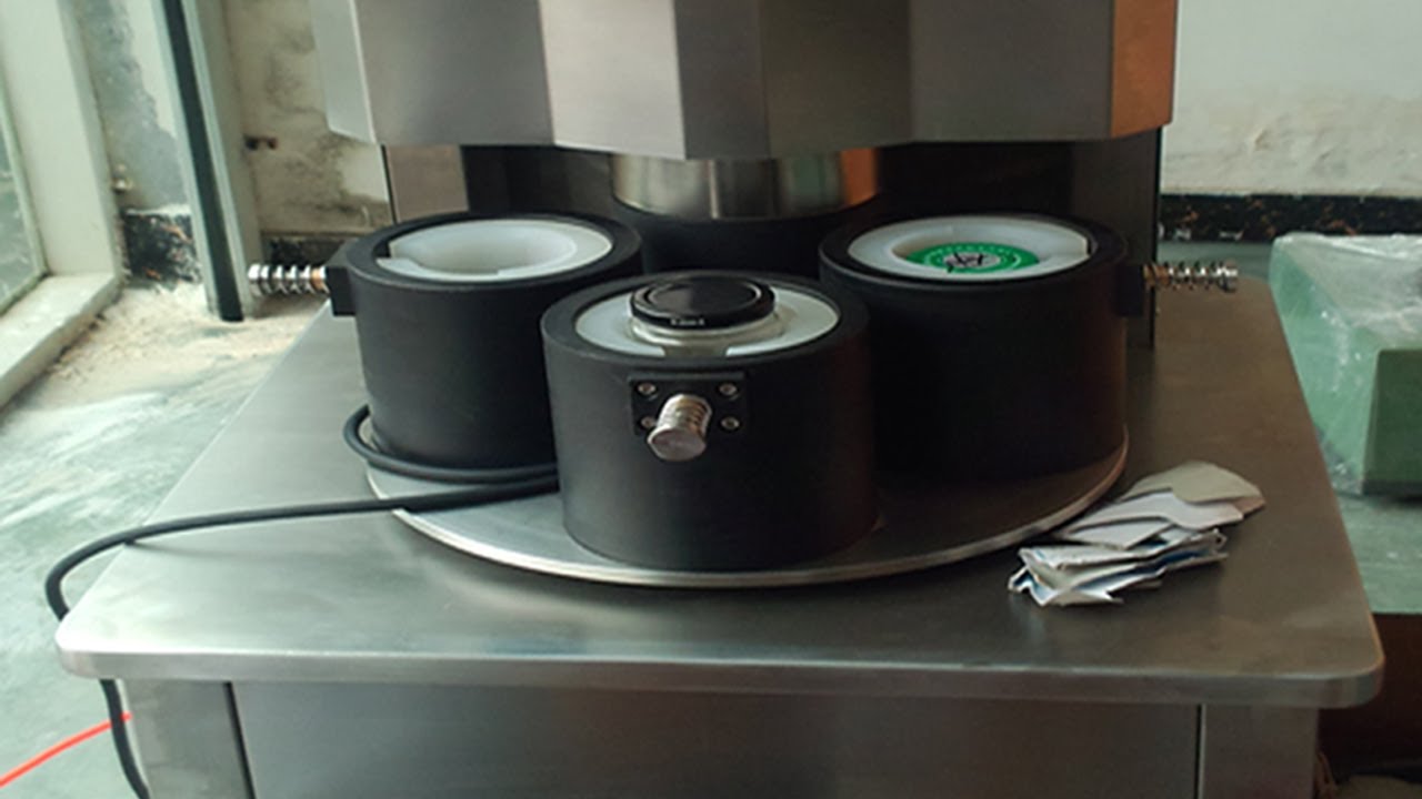 four heads vacuum capping machine semi automatic جاروبرقی manual.jpg