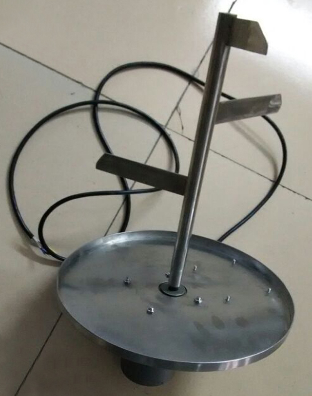 قیف با میکسر.jpg