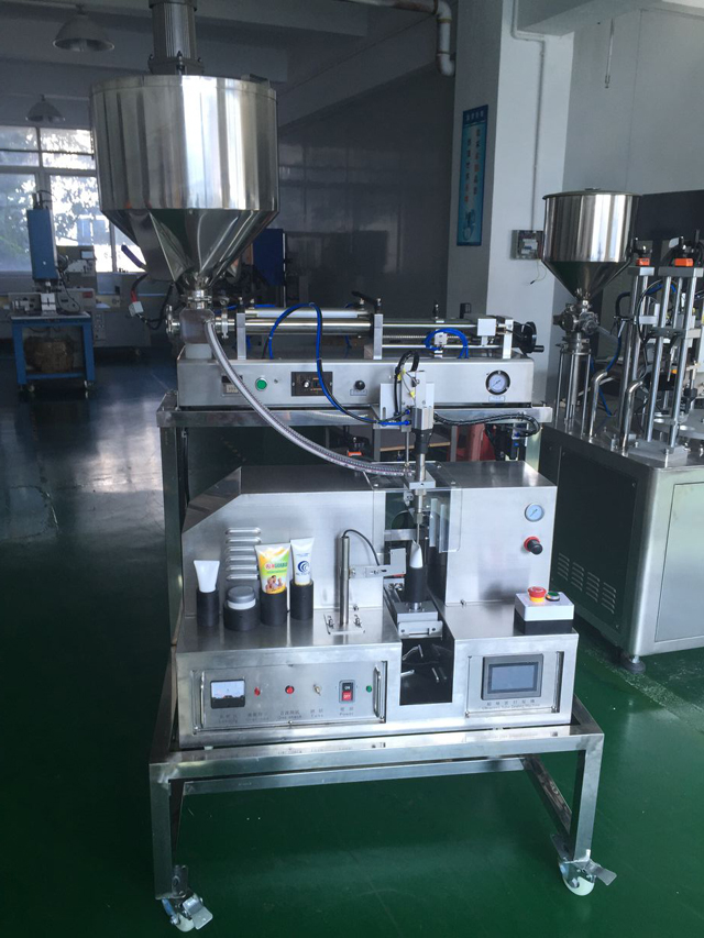 تجهیزات آب بندی لوله های پرکننده (1).jpg