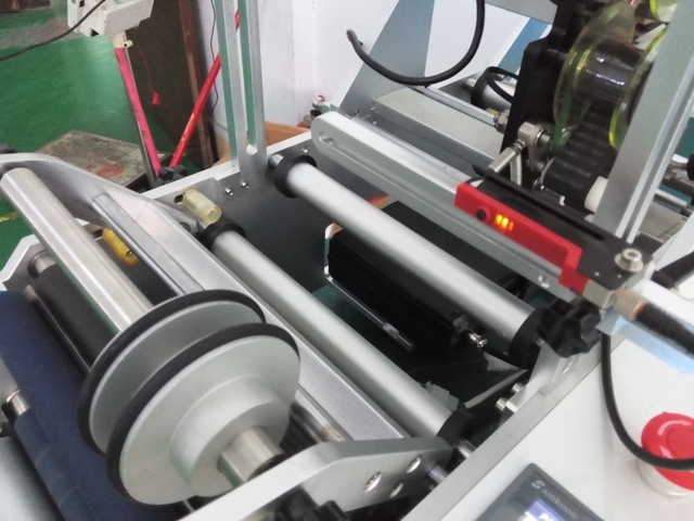 برای سرنگ دستگاه لیبل زن لوله نیمه اتوماتیک ایران با