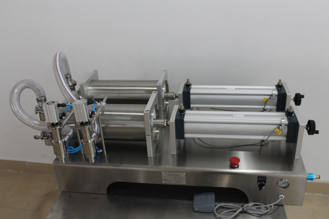 ماشین آلات پرکننده پنوماتیک نیمه اتوماتیک.jpg